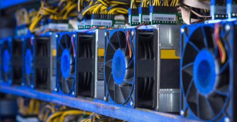 Bitcoin Miner Core Scientific Strikes $100M Stock Deal After Dumping BTC